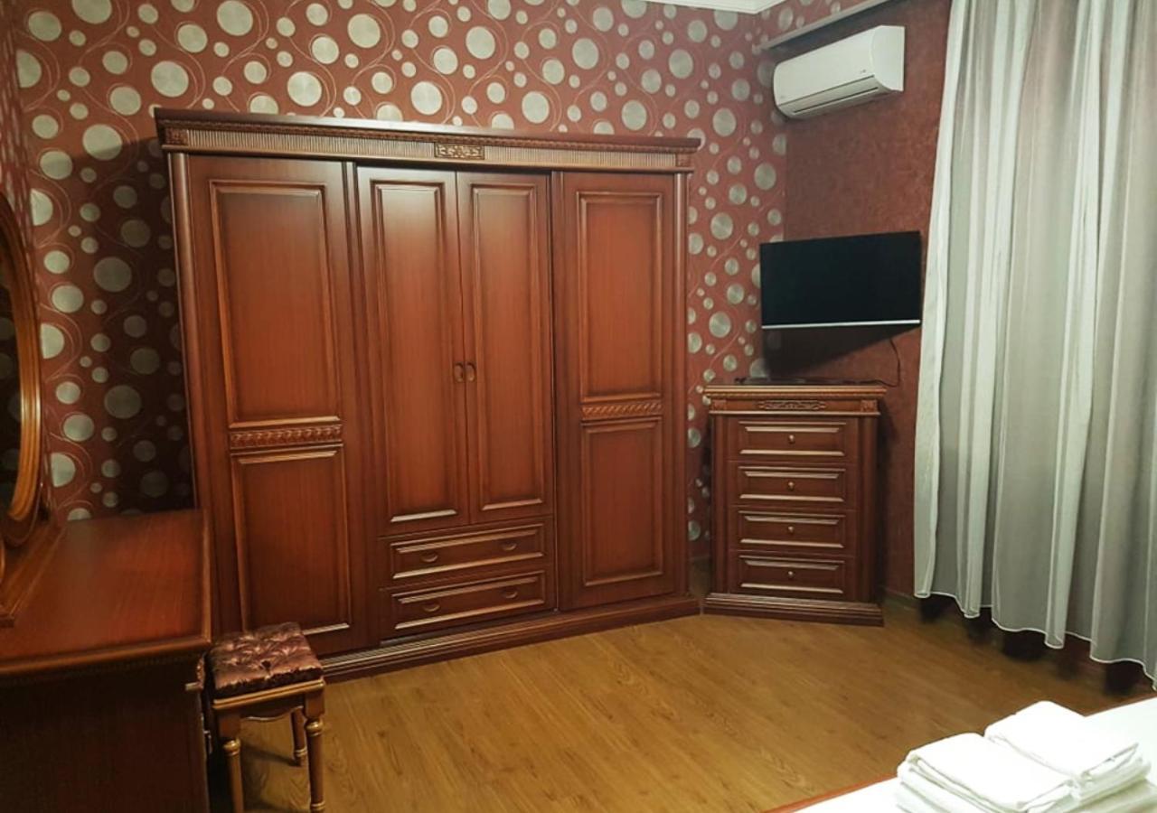 Guest House Amo คูทายสิ ภายนอก รูปภาพ